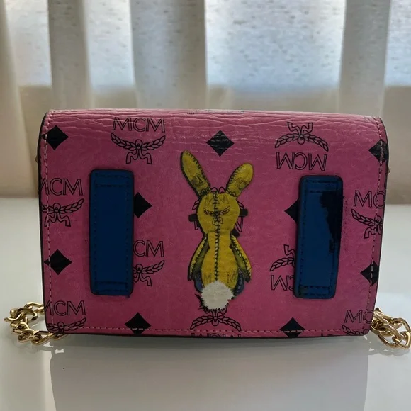 MCM PINK RABBIT WALLET ON CHAIN/ BELT BAG - Picture 2 of 12